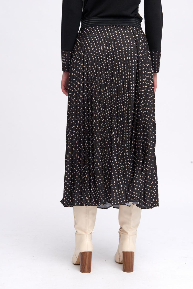 FALDA BARILOCHE / WOMAN SKIRT