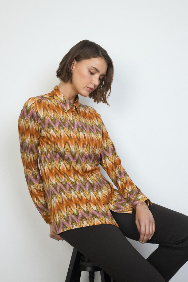 CAMISA TINTA / WOMAN SHIRT