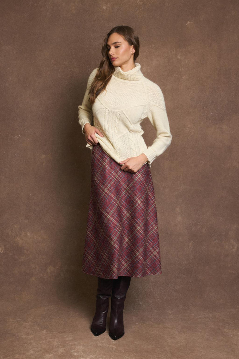 FALDA TINTA / WOMAN SKIRT