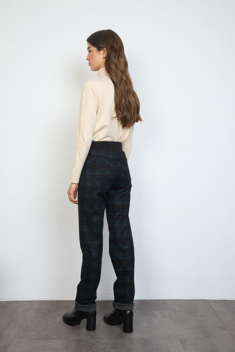 PANTALON TINTA+ / WOMAN TROUSERS
