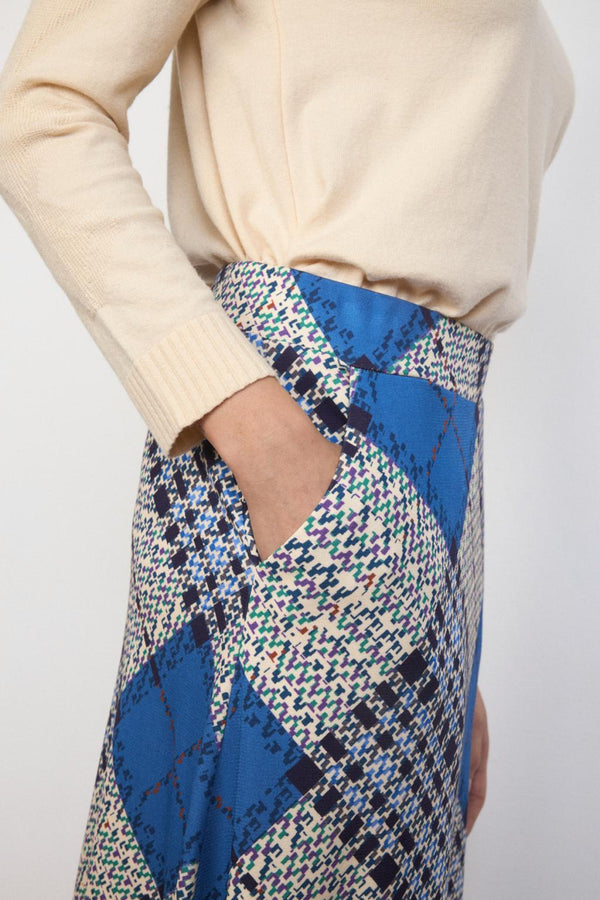 FALDA TINTA / WOMAN SKIRT