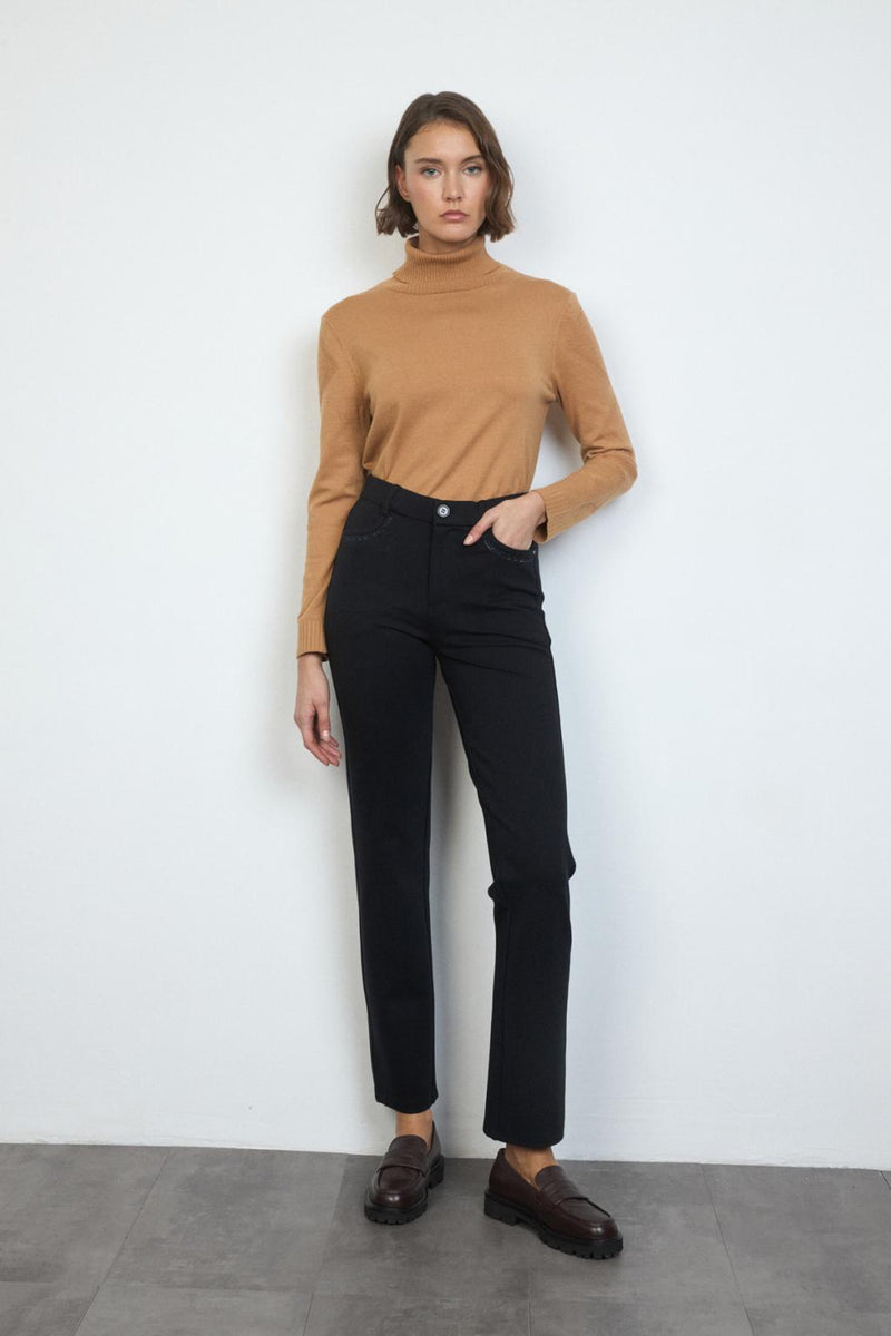 PANTALON TINTA+ / WOMAN TROUSERS