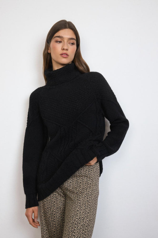 PUNTO TINTA / WOMAN KNITWEAR