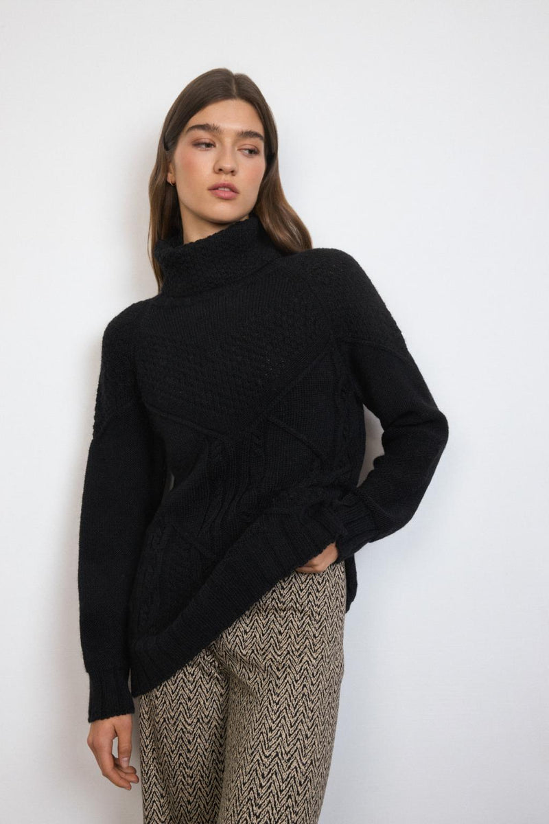 PUNTO TINTA / WOMAN KNITWEAR