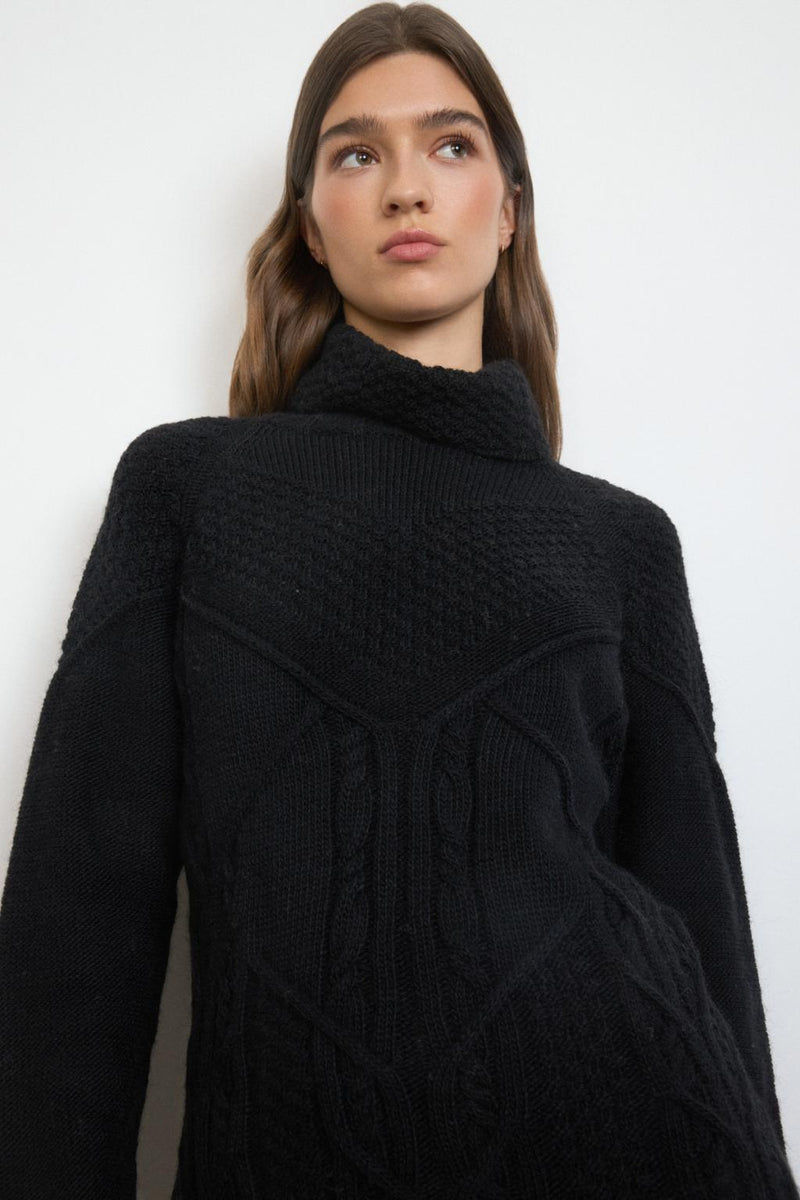 PUNTO TINTA / WOMAN KNITWEAR