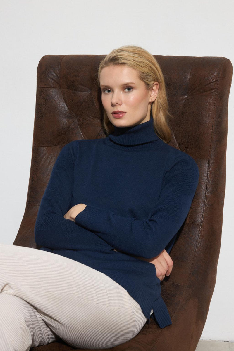 PUNTO BARILOCHE / WOMAN KNITWEAR