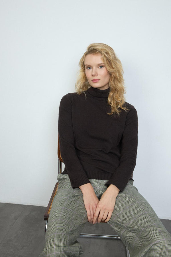 PUNTO BARILOCHE / WOMAN KNITWEAR