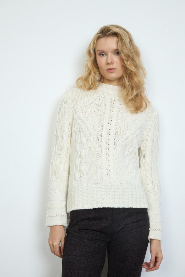 PUNTO BARILOCHE / WOMAN KNITWEAR