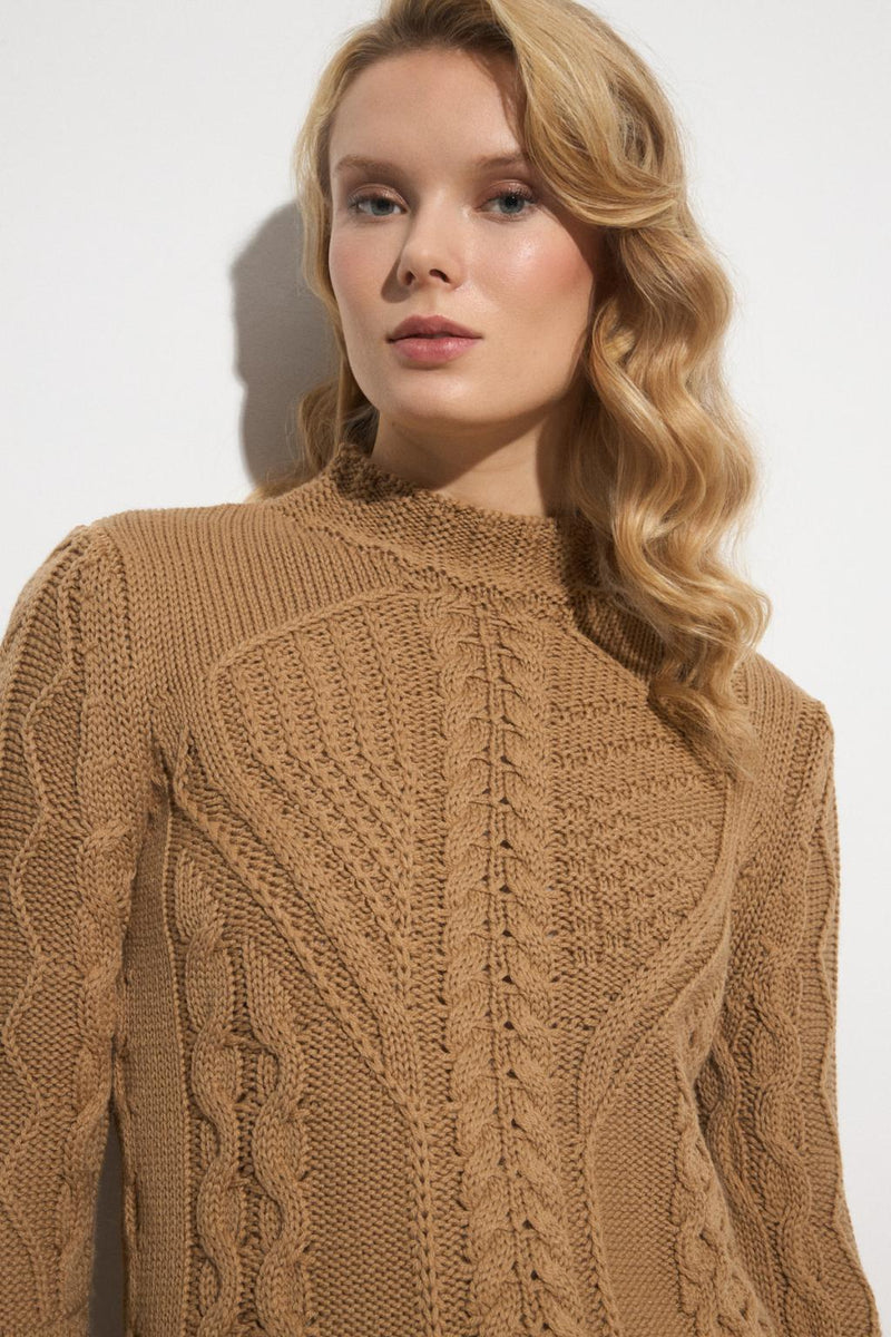 PUNTO BARILOCHE / WOMAN KNITWEAR
