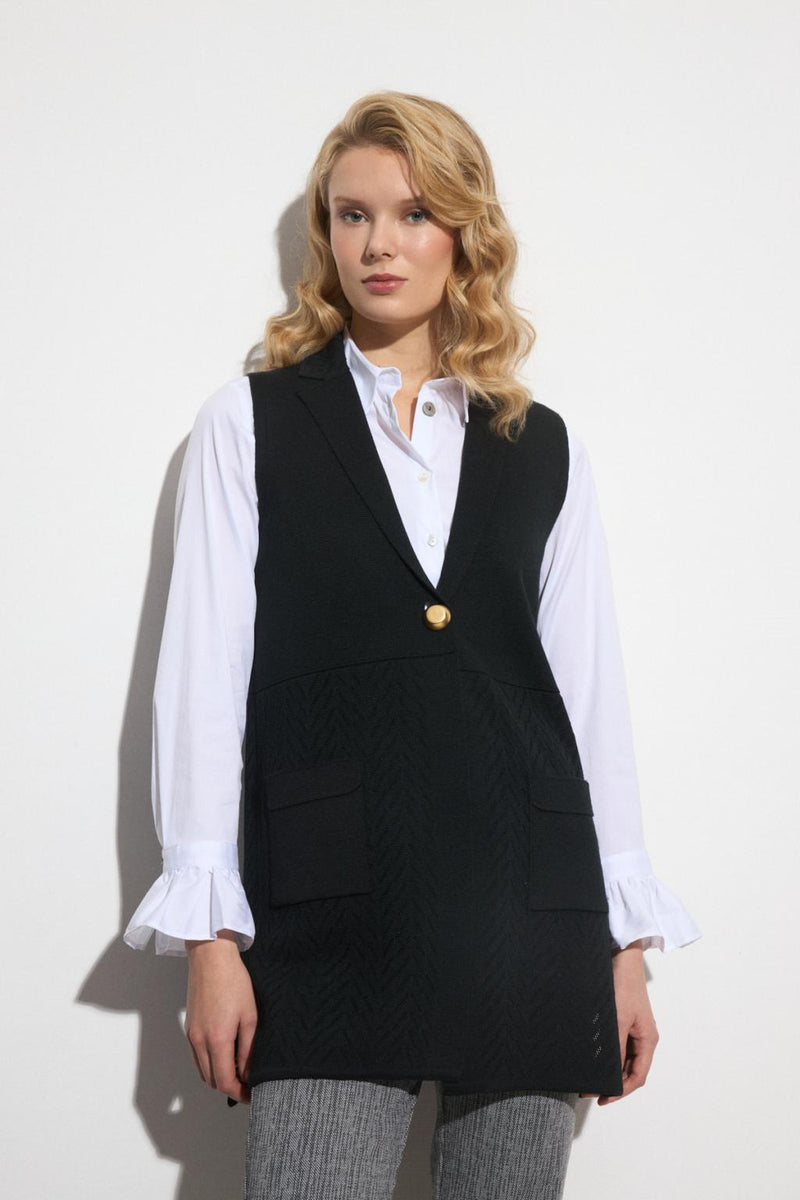 PUNTO CHALECO BARILOCHE / WOMAN KNITWEAR