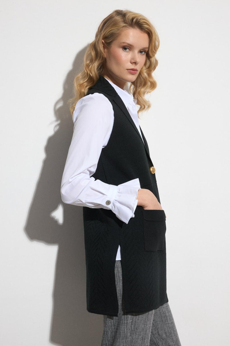 PUNTO CHALECO BARILOCHE / WOMAN KNITWEAR