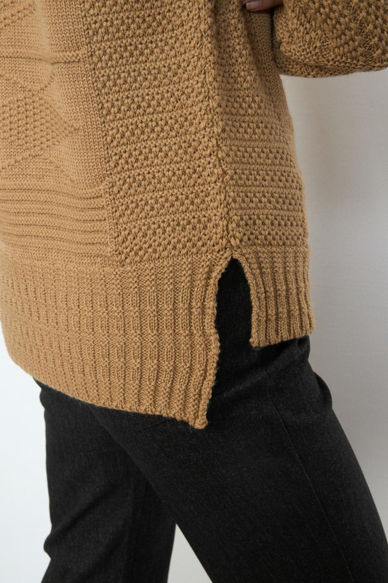 PUNTO BARILOCHE / WOMAN KNITWEAR
