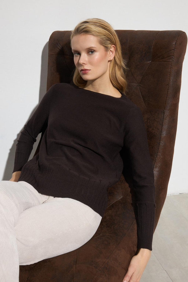 PUNTO BARILOCHE / WOMAN KNITWEAR