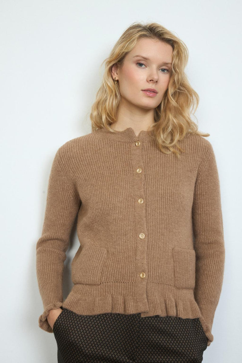 PUNTO CHAQUETA BARILOCHE / WOMAN KNITWEAR