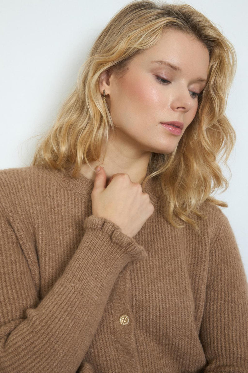 PUNTO CHAQUETA BARILOCHE / WOMAN KNITWEAR