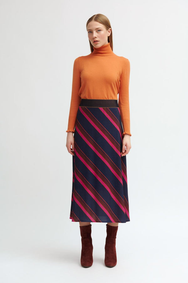 FALDA TINTA / WOMAN SKIRT