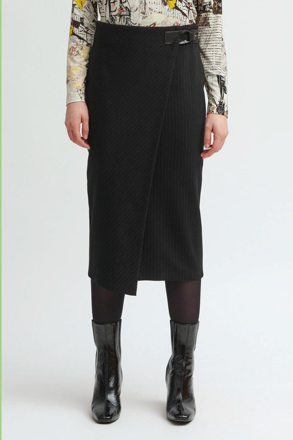 FALDA TINTA / WOMAN SKIRT